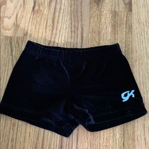 Gymnastics/ dance short-sizeAXS